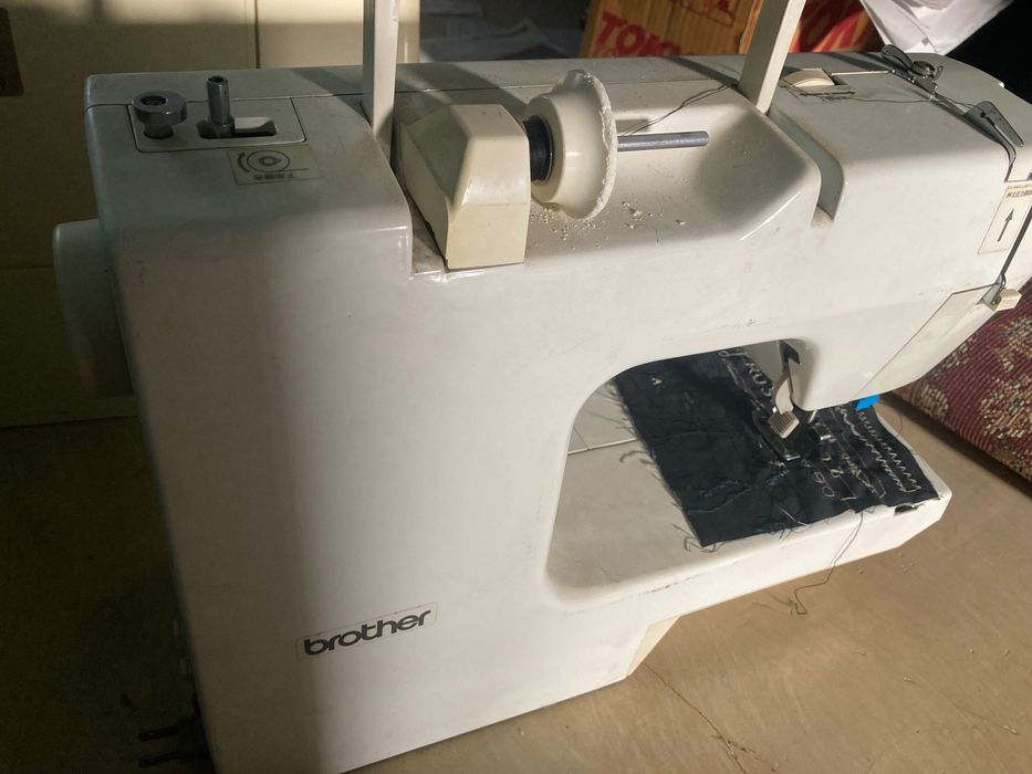 Швейная машина BROTHER японский оригинал многофункциональный аппарат