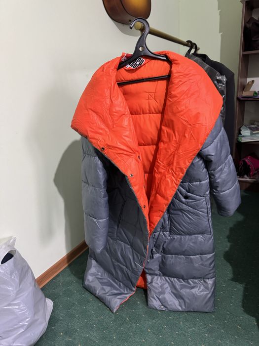 Продам куртки женские