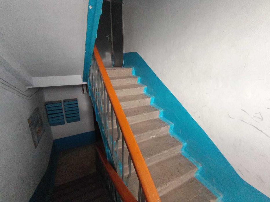 продается 1 ком на Цуме