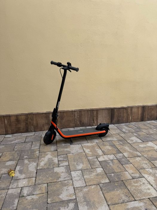 Trotinetă electrică Segway Ninebot eKickScooter C2 E
