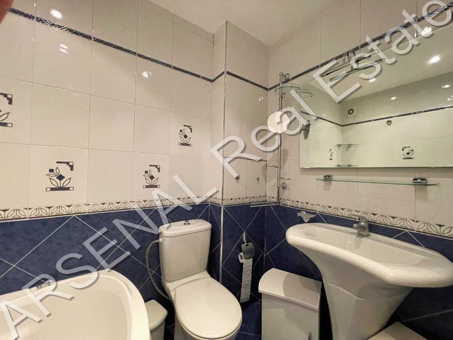 Дава се под наем Двустаен апартамент в София, Лозенец - 95 кв.м за 750 € - Снимка #4