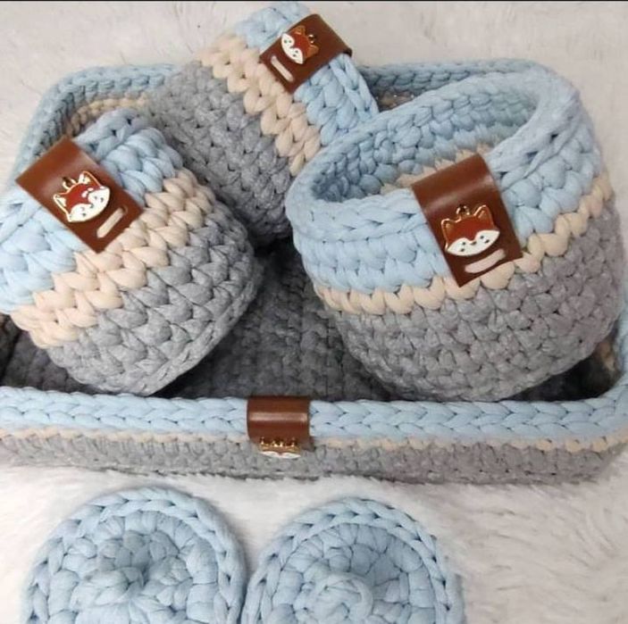 To'qilgan.Bolalar buyumlari kiyimlari uchun