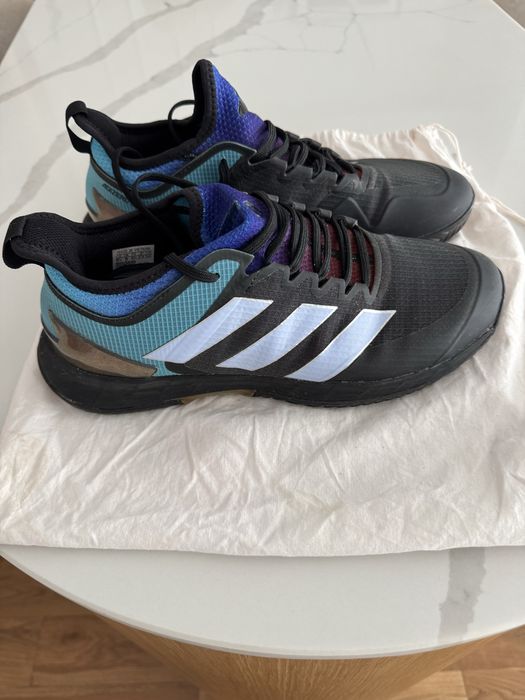 Vand Adidas Ubersonic