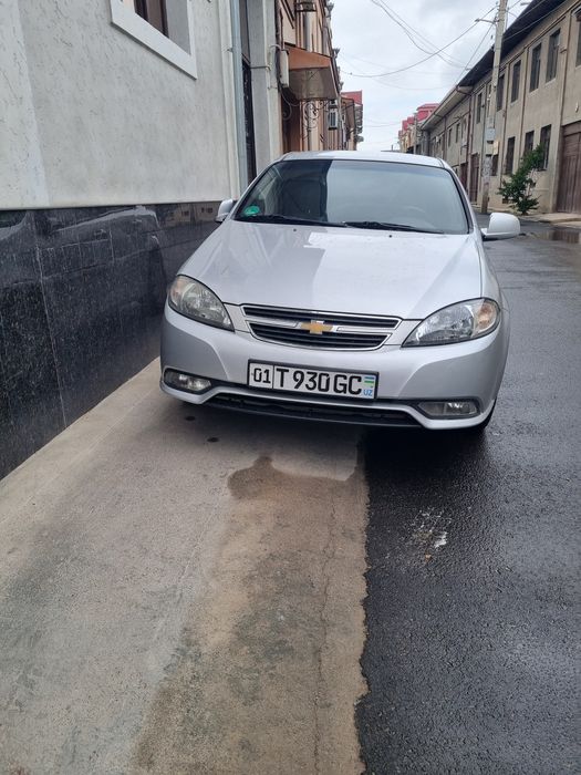 Lasetti Jentra A/T 2014