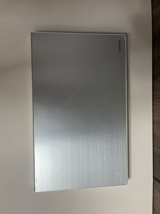Продам планшет Sony с клавиатурой