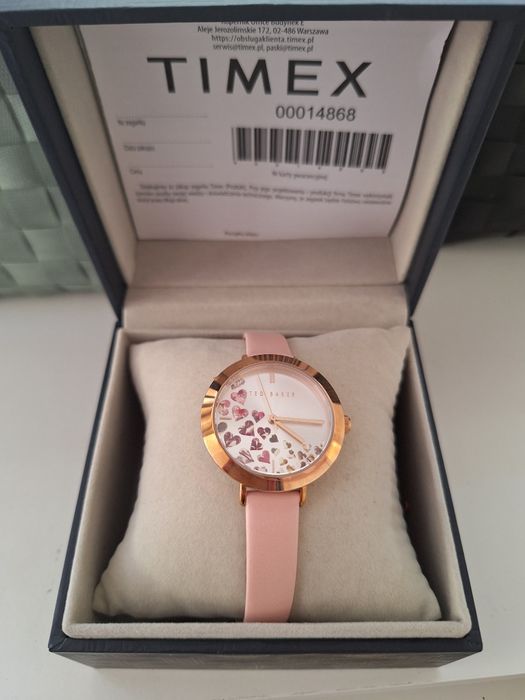 Часовник Ted Baker