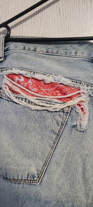 Amiri дънки размер М