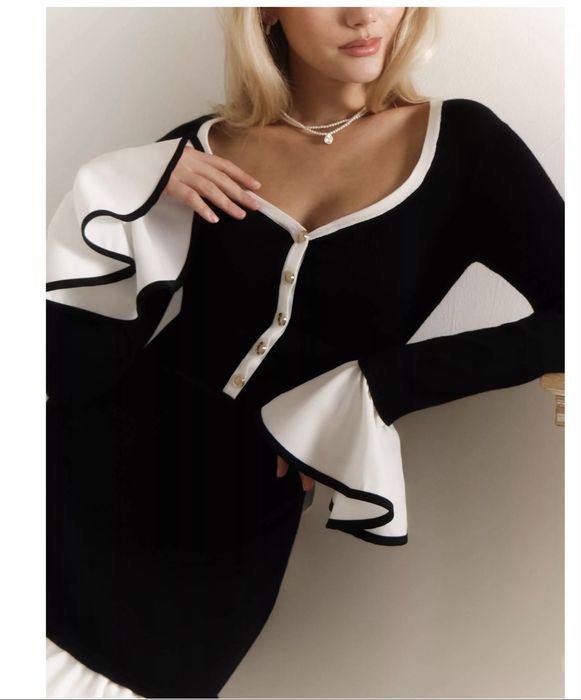 Прилегающие платье от Lichi