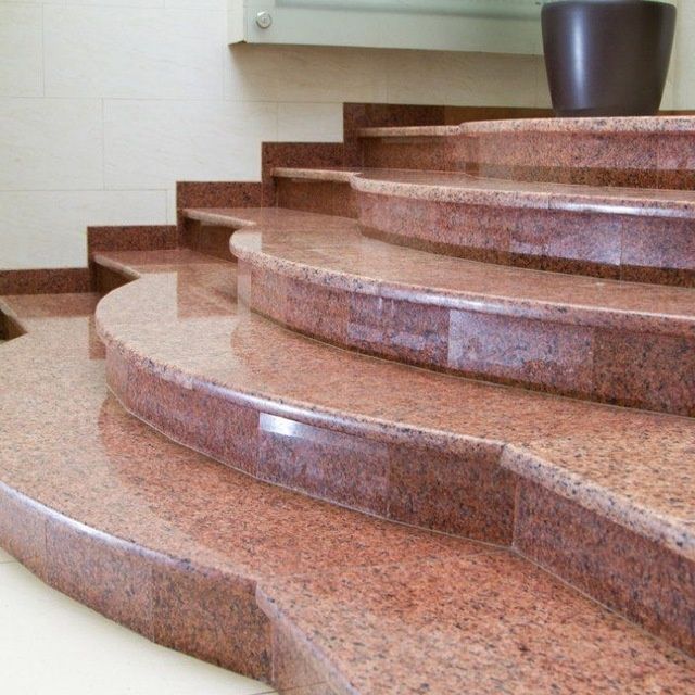 Кафелщик сантехник