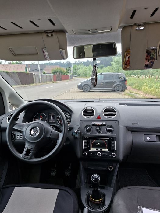 VOLKSWAGEN Caddy 2013 — imagine 5