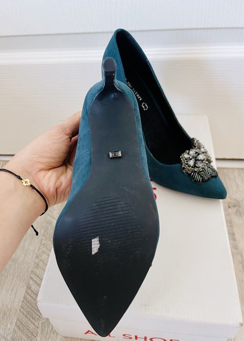 Pantofi Noi - nepurtați