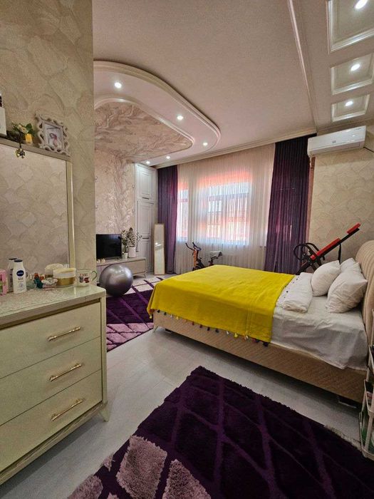 Сергели. Хонтепа махалляси. 3.3 сотихда 6 хонали 3 каватли уй сотаман.