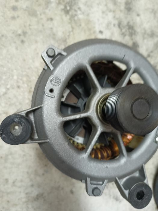 Motor mașina de spalat