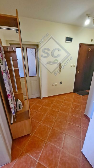 Дава се под наем Тристаен апартамент в Варна, Червен площад - 80 кв.м за 561 € - Снимка #5