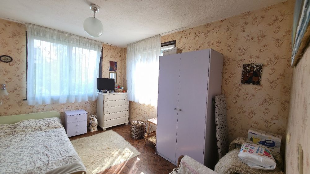 Продава се Къща в с. Долни Раковец, Област Перник - 60 кв.м за 1584 €/кв.м - Снимка #17