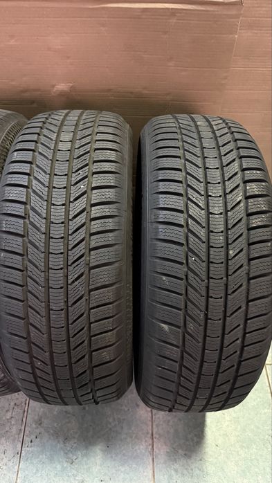 215/55/17 M+S 4 buc Continental