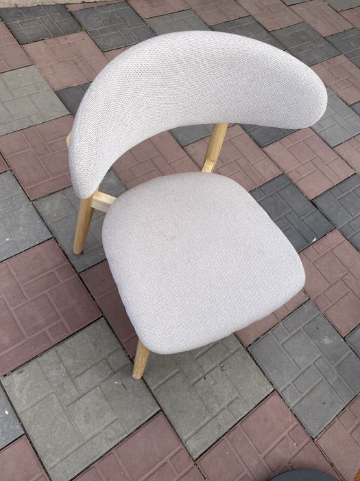 Продам стулья для кофейни , кафе