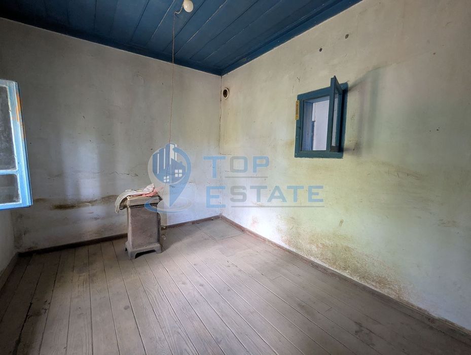 Продава се Къща в с. Поликраище, Област Велико Търново - 90 кв.м за 386 €/кв.м - Снимка #2