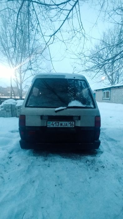 Минивэн Toyota Lite Ace 1988