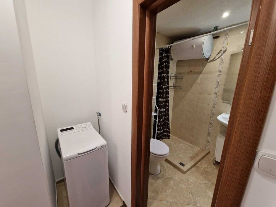 Дава се под наем Двустаен апартамент в София, Център - 61 кв.м за 499 € - Снимка #2