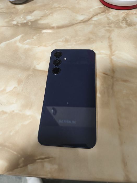 Vând Samsung Galaxy A35 5G, 128 GB.