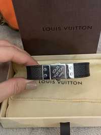 Bionic', los pendientes más buscados de Louis Vuitton - Woman