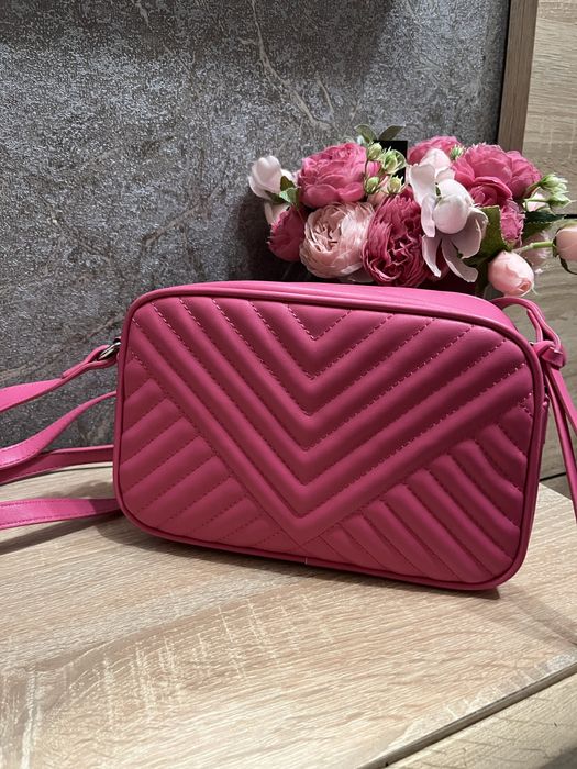 Дамски чанти Mohito