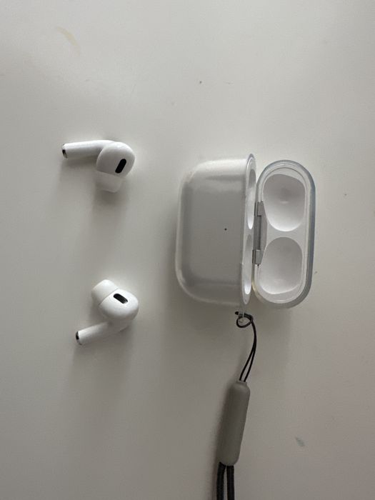 Vand casti Air Pods