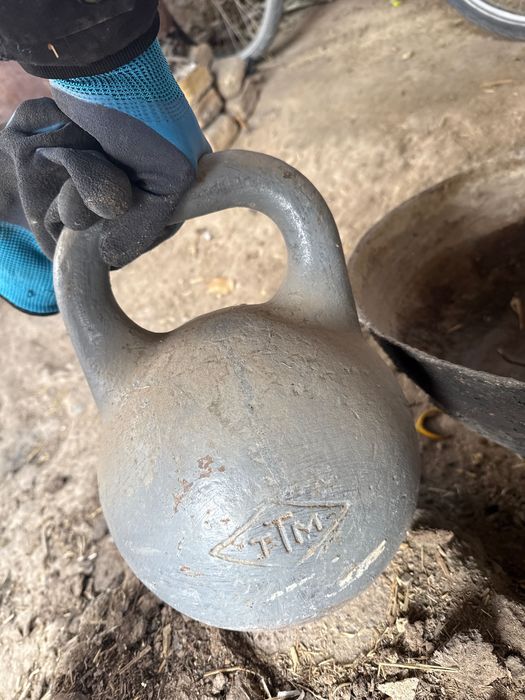 Гиря полвон тоши