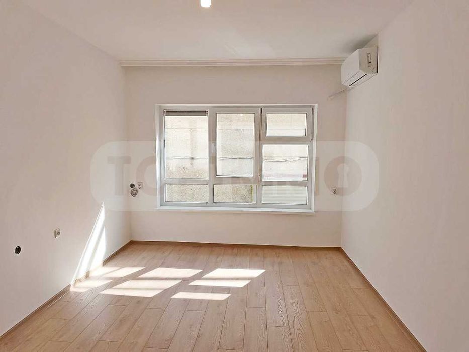 Дава се под наем Офис в Варна, Гръцка махала - 100 кв.м за 1097.01 € - Снимка #8