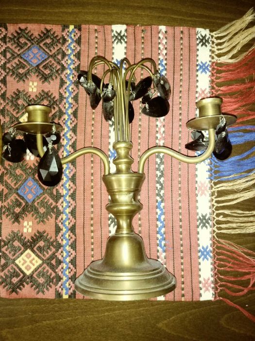 Месингов свещник