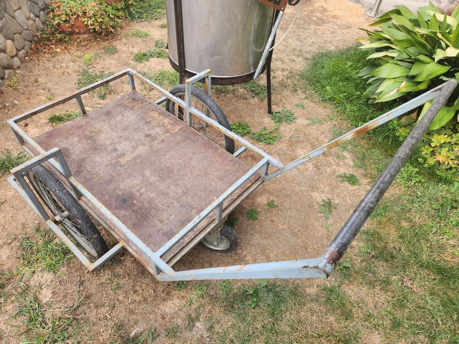 Центрофуга за мед, ханеманова решетка и количка за пренасяне