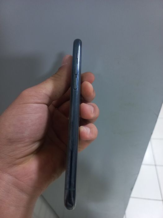 iPhone 11 pro kafolati bilan