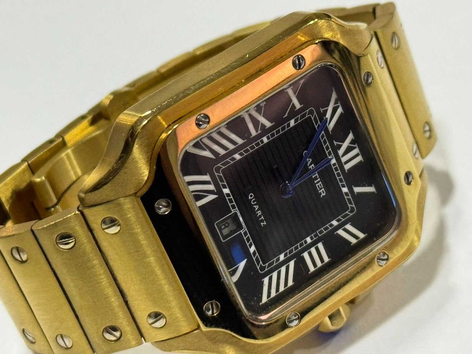 Часовник Cartier Santos