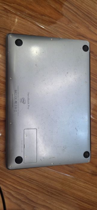 Ноутбук HeroBook Pro