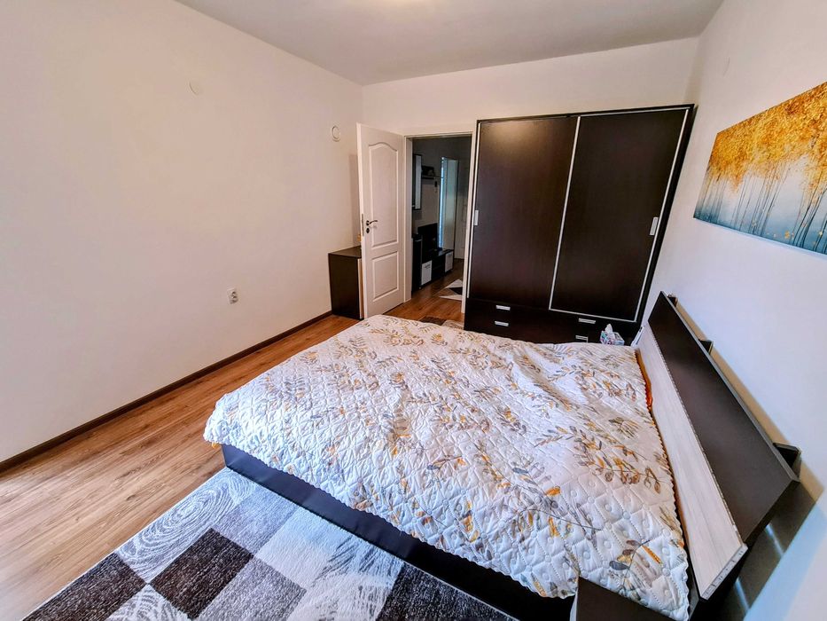 Tристаен апартамент след основен ремонт