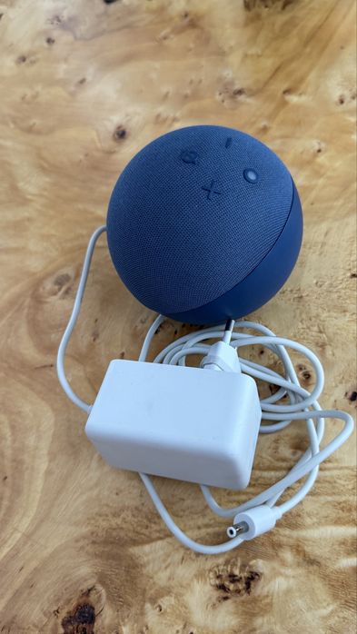 Boxa Amaxon Alexa Echo Dot 4 inteligenta