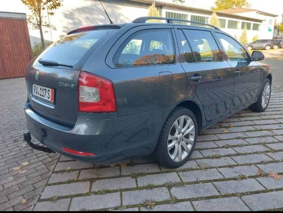 Vând Skoda Octavia, anul 2010, euro 5, adusa pe roti din Germania.