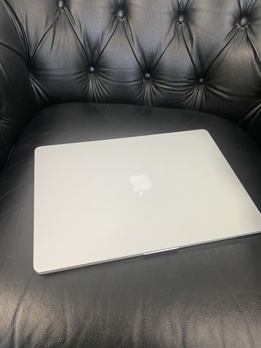 MacBook Air M4 15-inch/ 256 Gb / Space Gray