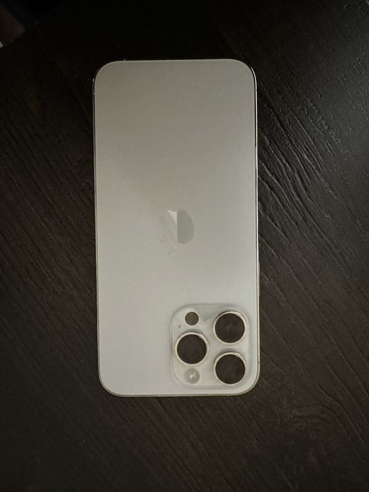 Продам iPhone 14 Pro Max 512 GB Silver
