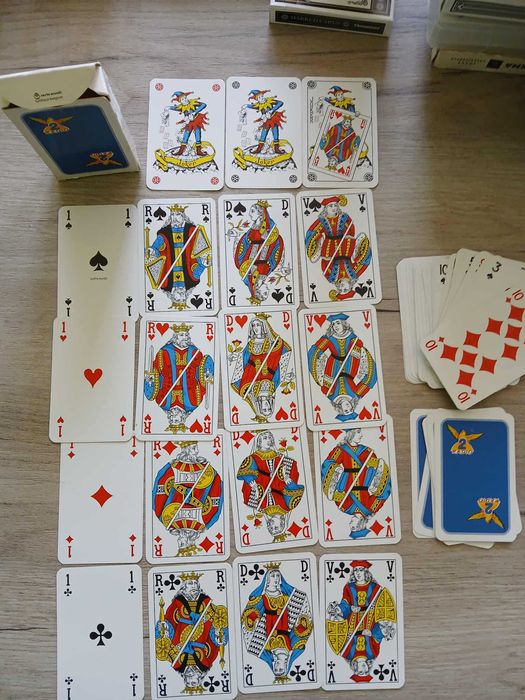 Стари карти за игра