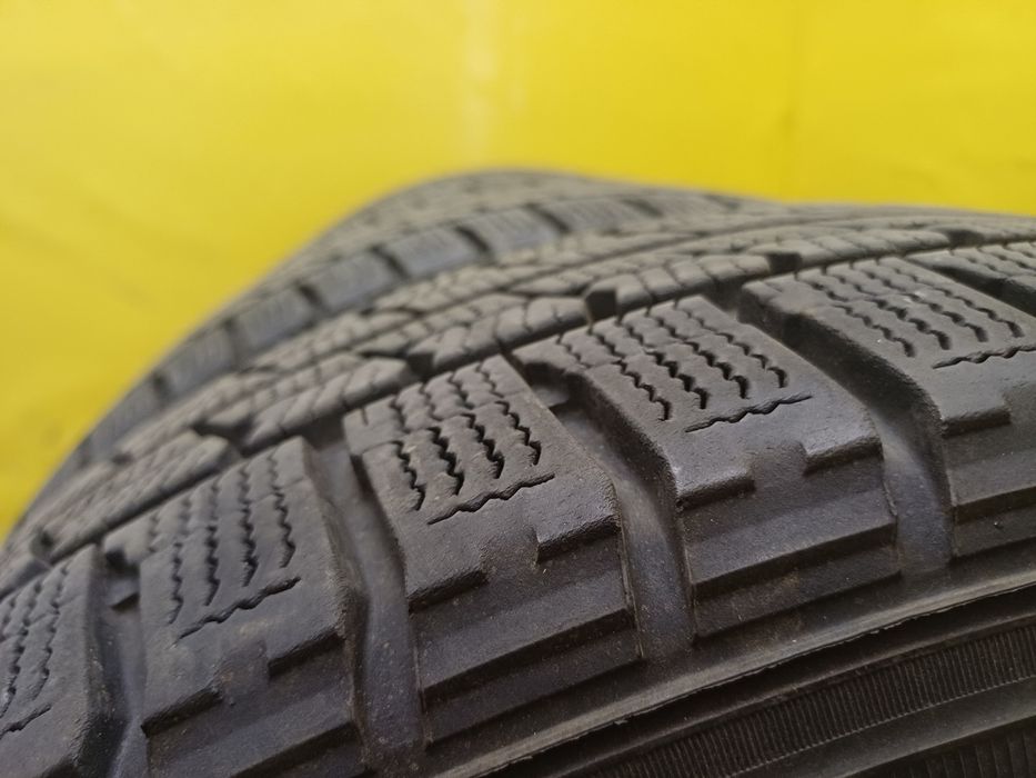 Шины 215 60 R16 GOOD YEAR комплект