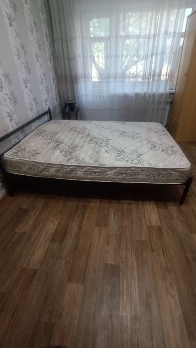 Кровать, титан б/у в связи с выездом