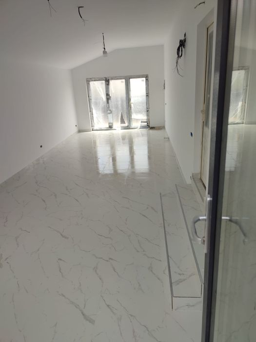 Lucrări interioare gresie, faianță, parchet, marmură, granit, zugrăvit