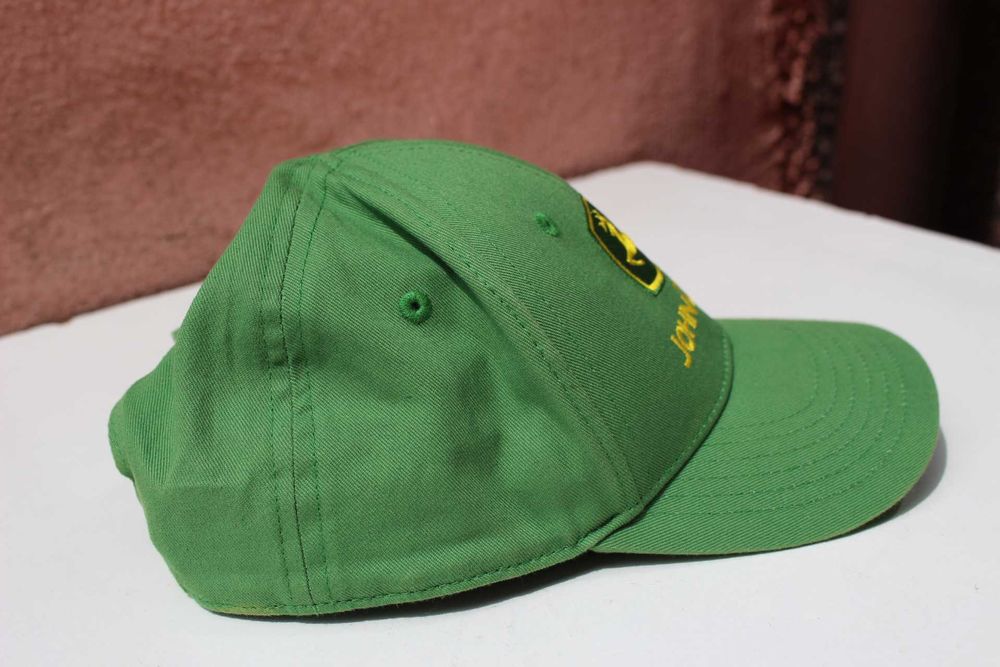 Sapaca originala JOHN DEERE, SUA, copii sau S adulti