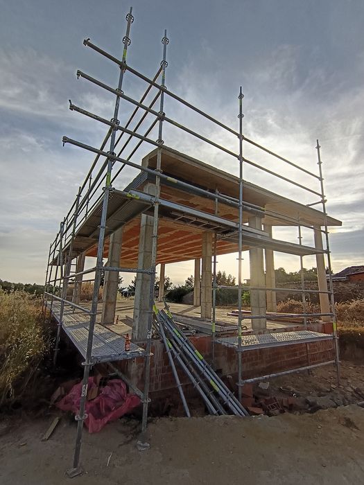 Constructii Spania 1800+cazare gratis