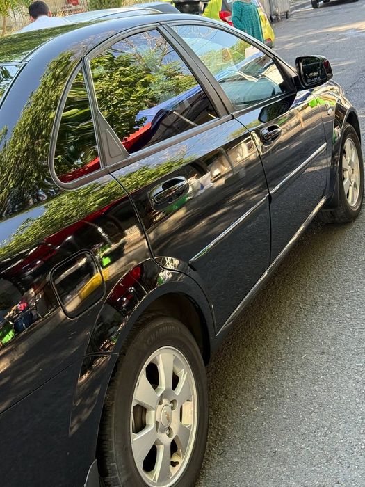 Chevrolet lacetti gentra