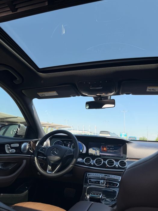 Mercedes E300 4Matic Nardo Grey