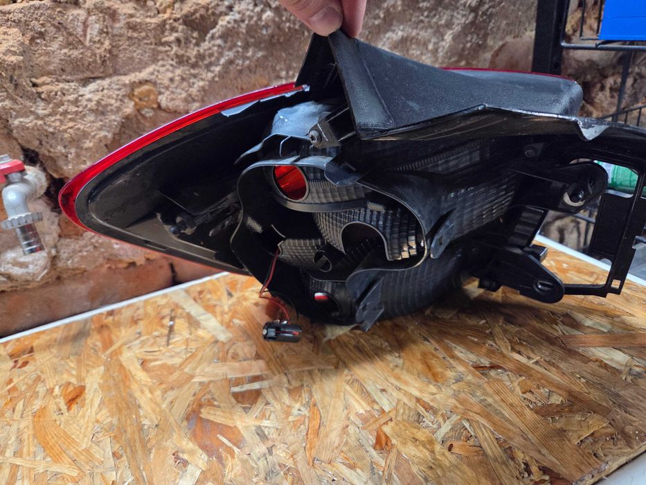 Десен стоп за BMW 1 Series F20 STOP R LED 2012-2015 Valeo Original