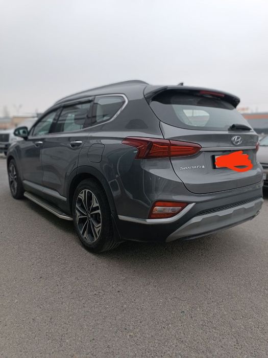 Продаётся Hyundai Santafe 2020 года фулловая позиция